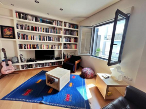 Indulge Apartment with office Downtown